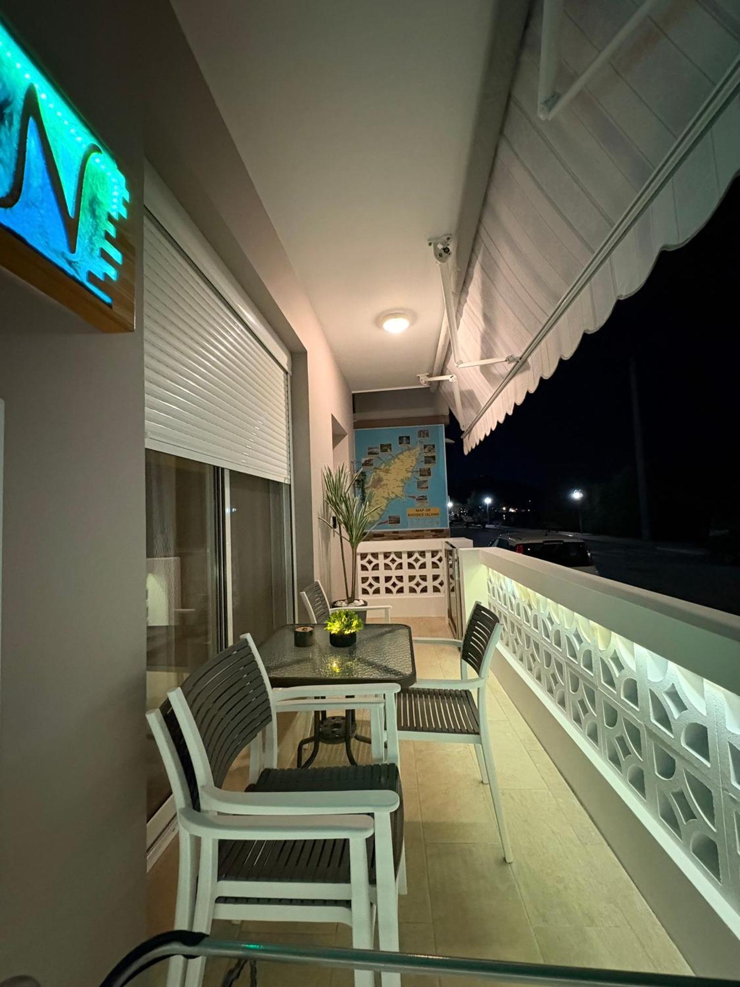 M&n * Archangelos (Rhodes)