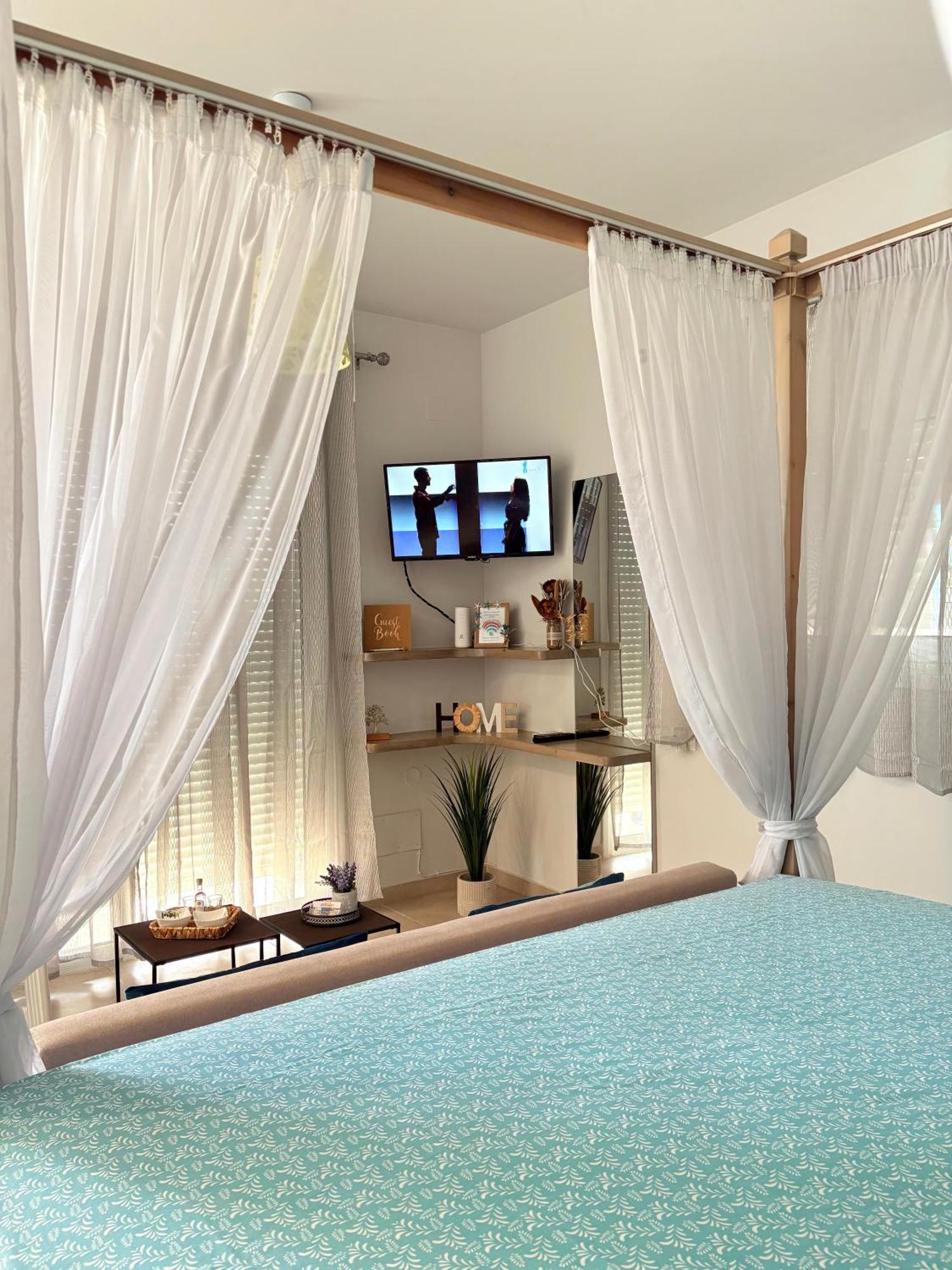 M&n Archangelos (Rhodes)